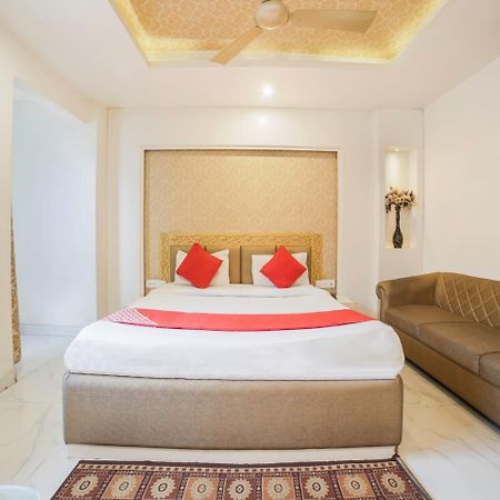 Oyo 10277 Hotel Delux Golden Ajmer Exterior foto